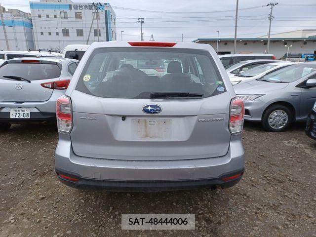 Subaru FORESTER 2017-03 251769-5