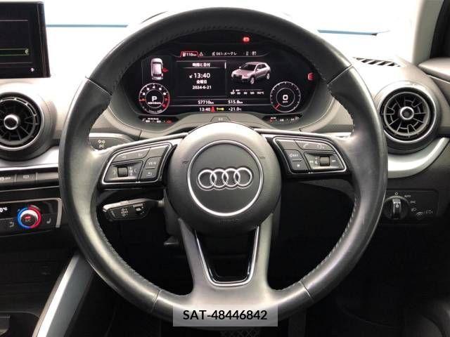 Audi Q2 2018-08 318000-11