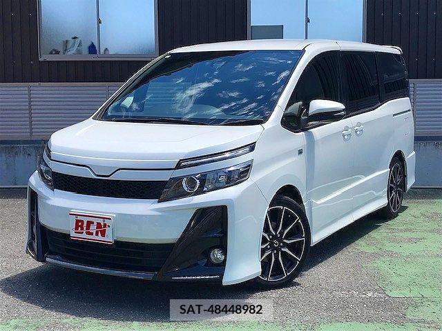 Toyota VOXY 2017-01 344796-0