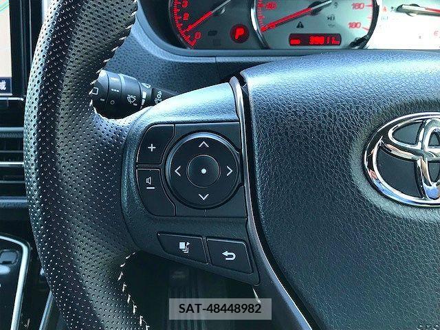 Toyota VOXY 2017-01 344796-16