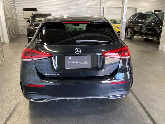 Mercedes Benz A-CLASS 2022-11 191234-3