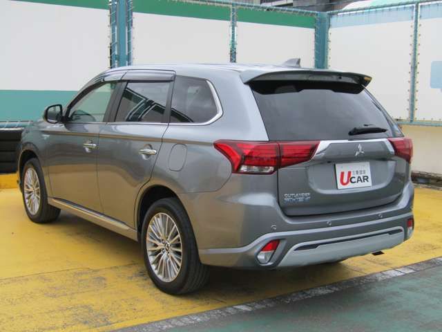 Mitsubishi OUTLANDER PHEV 2020-04 192001-7