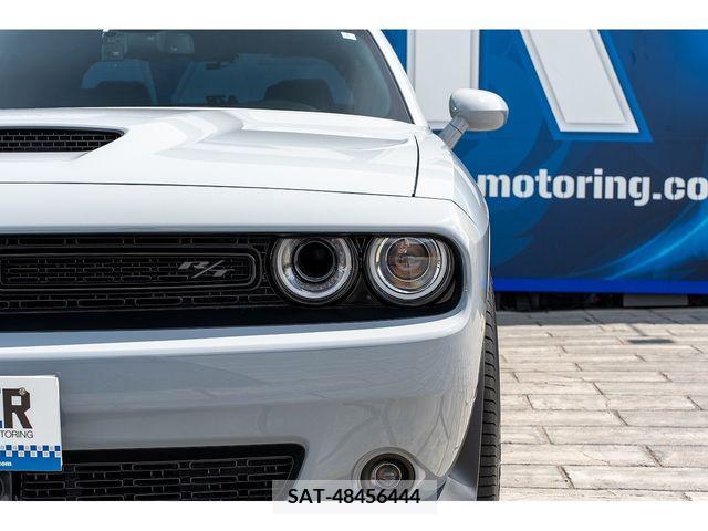 Dodge CHALLENGER  390517-6