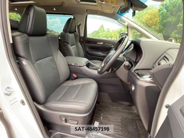 Toyota ALPHARD 2021-09 216199-7