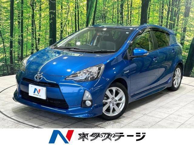 Toyota AQUA 2013-09 389333-0