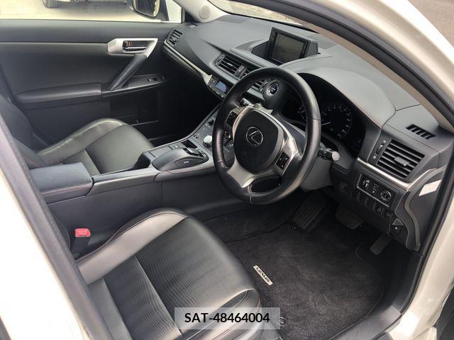 Lexus CT 2013-02 200261-1