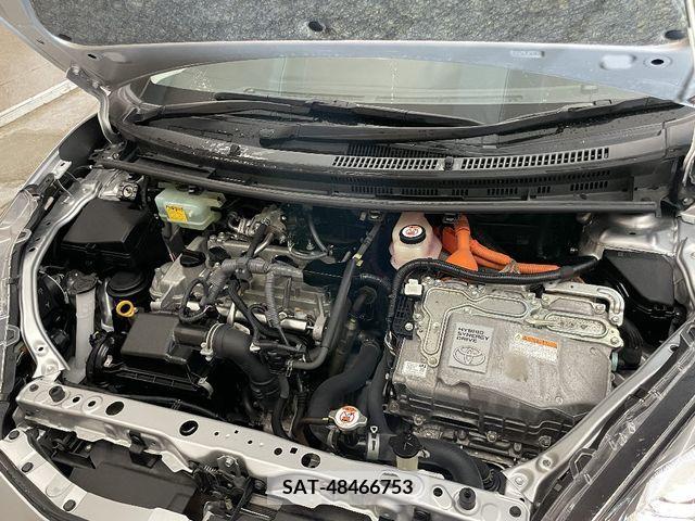 Toyota AQUA 2017-12 261037-22