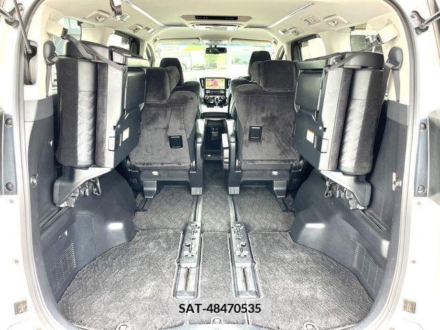 Toyota ALPHARD 2017-09 303631-12