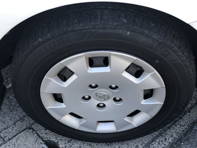 Toyota ISIS 2013-07 20891-13