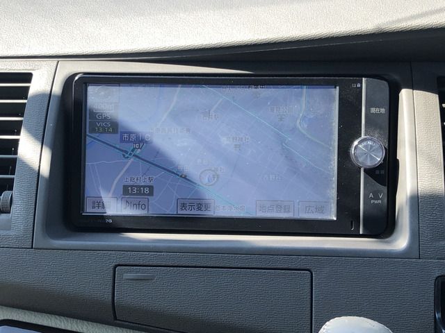 Toyota ISIS 2013-07 20891-3