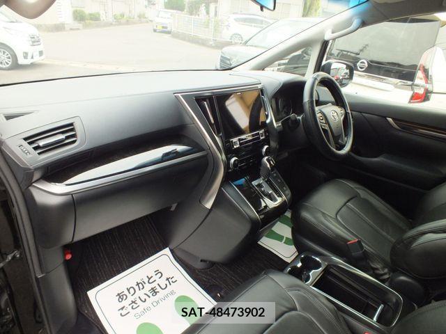 Toyota VELLFIRE 2017-04 332055-9