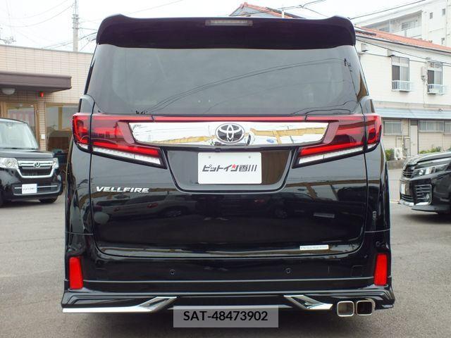 Toyota VELLFIRE 2017-04 332055-7