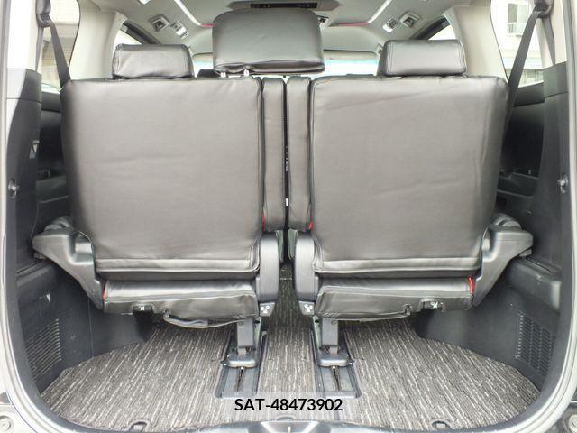 Toyota VELLFIRE 2017-04 332055-14