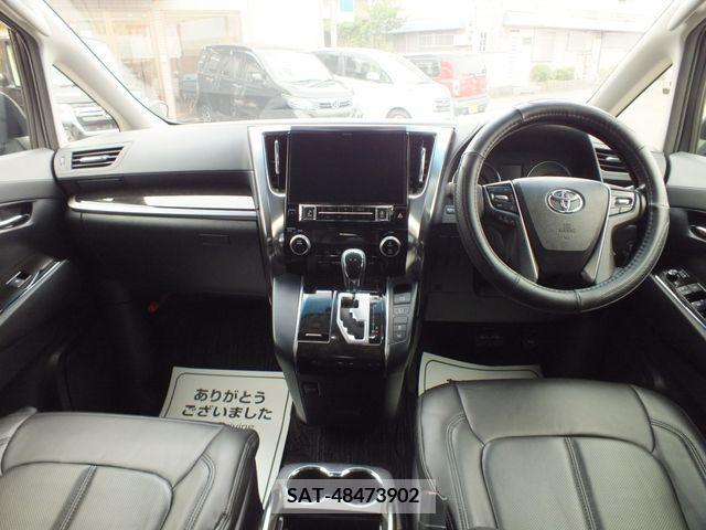 Toyota VELLFIRE 2017-04 332055-15