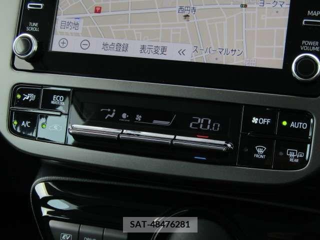 Toyota PRIUS 2022-03 227852-14