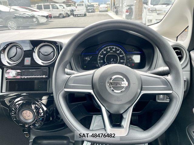 Nissan NOTE 2018-03 371857-15