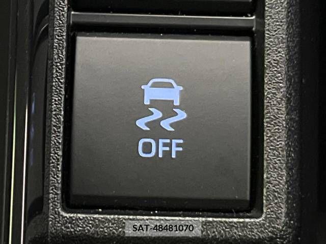 Toyota SIENTA 2022-12 334829-7