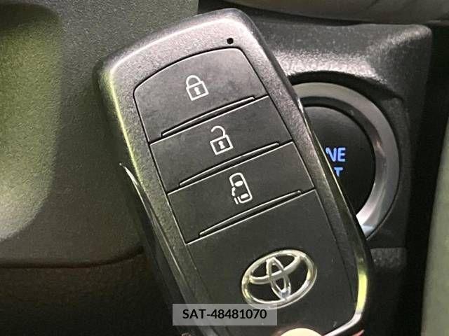 Toyota SIENTA 2022-12 334829-6