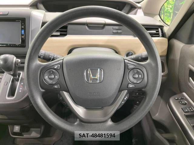 Honda FREED 2016-11 211377-12