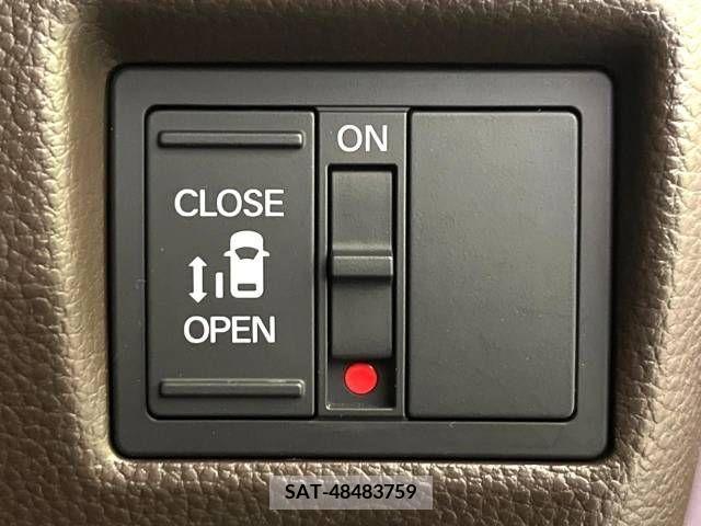 Honda N BOX 2021-11 278467-5