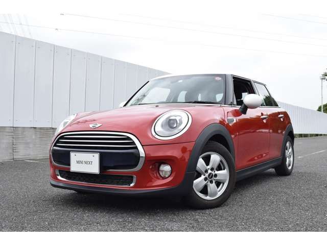 Bmw MINI 2018-03 22695-1