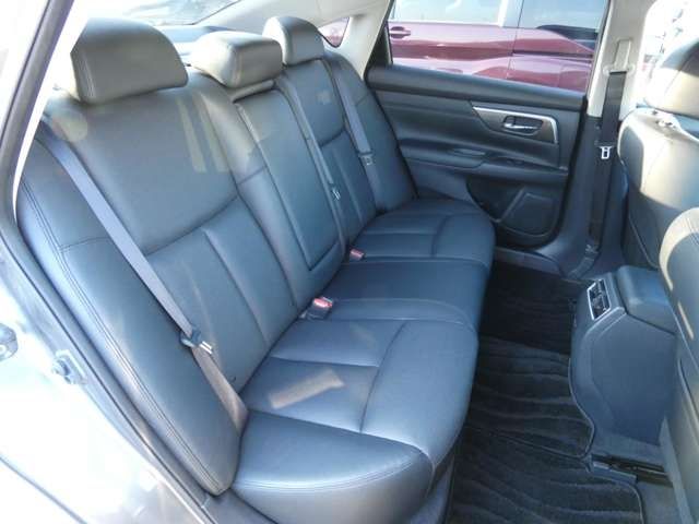 Nissan TEANA 2017-01 14956-27