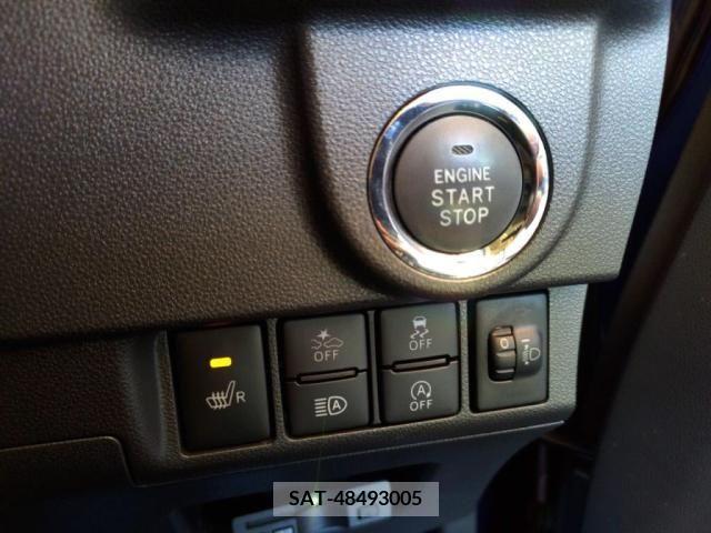 Daihatsu MOVE CUSTOM 2018-01 250031-15