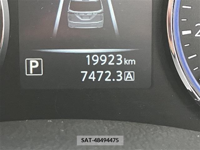 Nissan ELGRAND 2020-03 241837-14