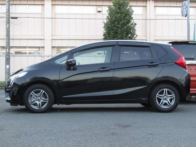 Honda FIT 2013-11 17738-3
