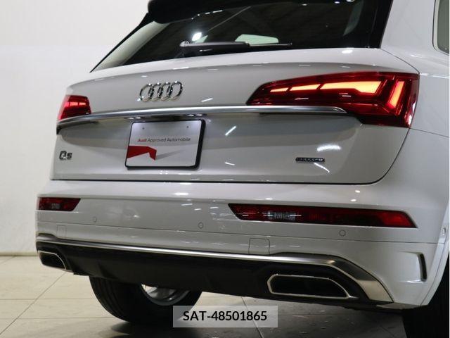 Audi Q5 2022-05 317999-6
