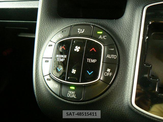 Toyota VOXY 2014-01 321378-10