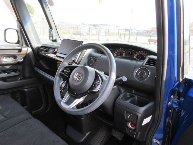 Honda N BOX CUSTOM 2017-12 188314-1