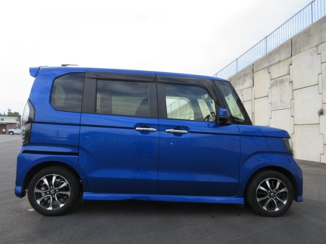 Honda N BOX CUSTOM 2017-12 188314-11