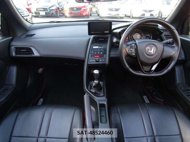 Honda S660 2016-01 283944-11