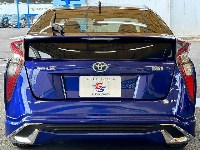 Toyota PRIUS 2016-03 196082-13