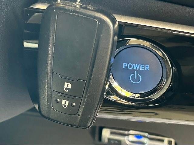 Toyota PRIUS 2016-03 196082-6