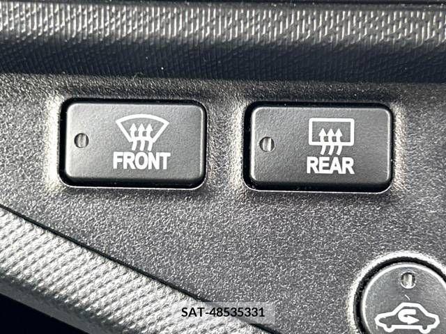 Toyota AQUA 2014-07 293354-5