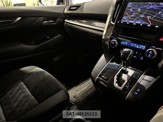 Toyota ALPHARD 2019-11 395505-22