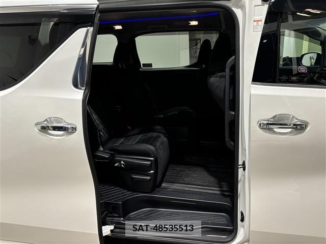 Toyota ALPHARD 2019-11 395505-23