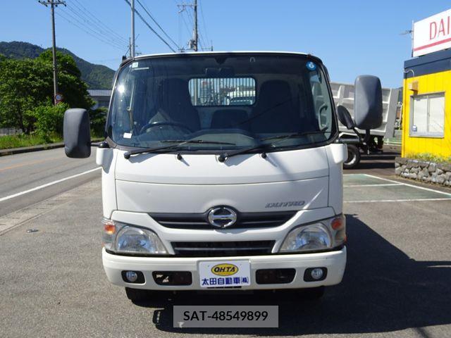 Hino DUTRO 2015-06 296718-1