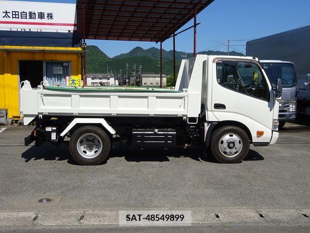 Hino DUTRO 2015-06 296718-3
