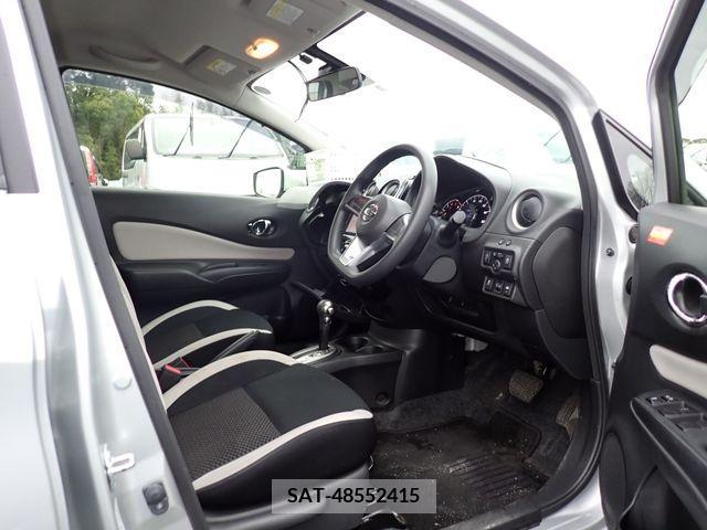 Nissan NOTE 2017-03 209180-1