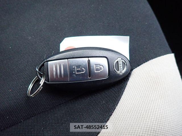 Nissan NOTE 2017-03 209180-19