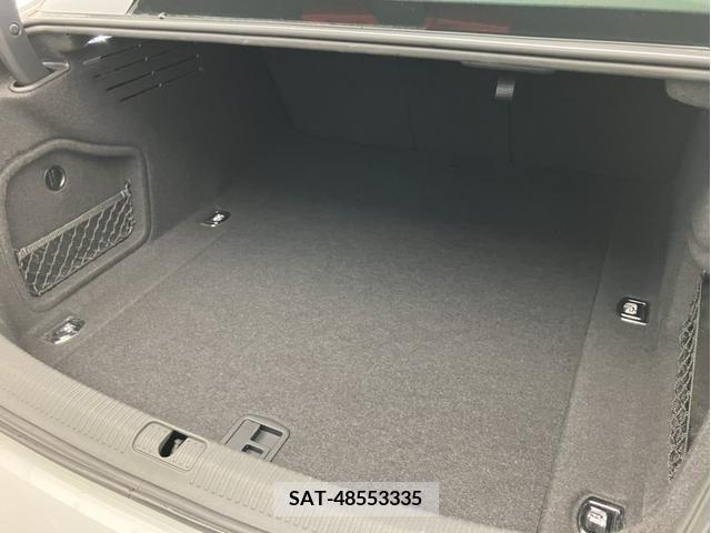 Audi A4 2021-05 211428-16