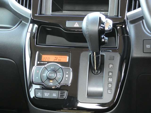 Suzuki SOLIO BANDIT 2018-02 185825-10