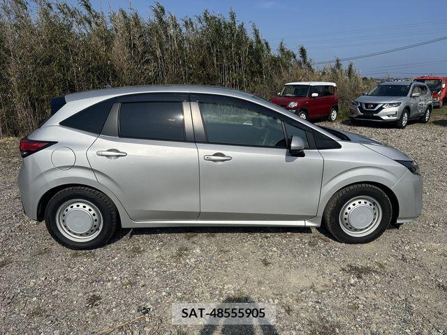 Nissan NOTE 2022-06 225209-18