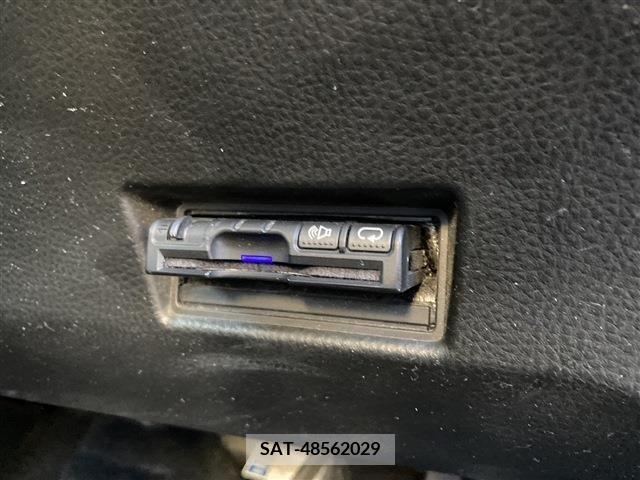 Suzuki SWIFT 2012-08 286649-11