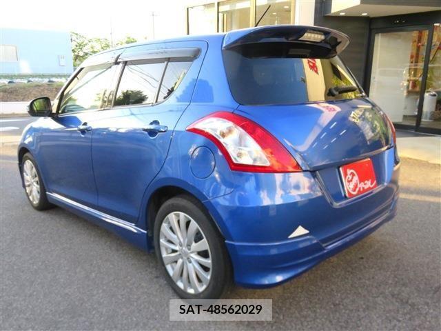 Suzuki SWIFT 2012-08 286649-6