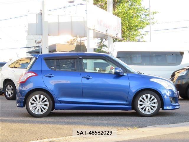 Suzuki SWIFT 2012-08 286649-3