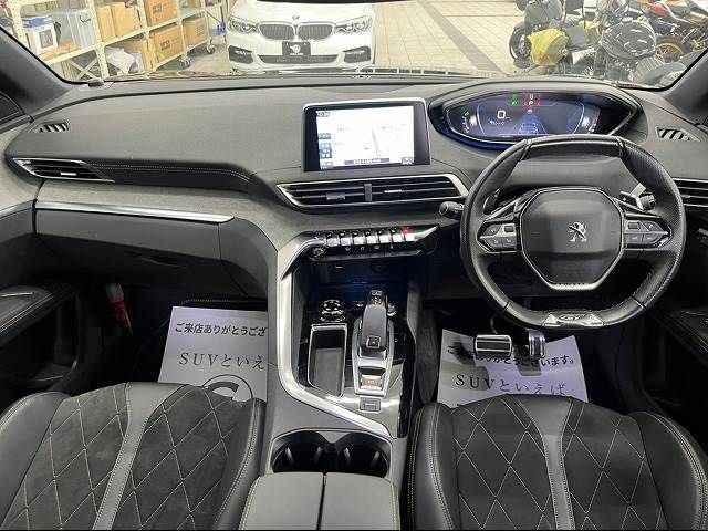 Peugeot 3008 2018-11 20484-2
